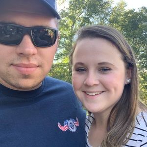 Meet your Posher, Elizabeth